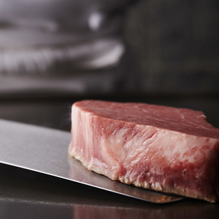 ◆Kobe beef designated and registered restaurant◆Concentrated authentic taste served on Teppan-yaki