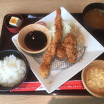 えび吉 ららぽーと名古屋みなとアクルス店 - えび吉定食