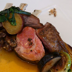 ラ・ヴァガボンド - 『南半球の仔羊』直火焼きロティ　ジュのソース　紀州備長炭の香り