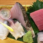 George - 4日間寝かせた鰆、ホッキ