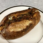 Pane Ho Maretta - きのこ×モッツァレラ×プルボポークグラタン ¥350+税