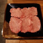 牛肉卸問屋直営　焼肉ホルモン酒場　oto-kichi 堺東駅前店 - 上塩タン