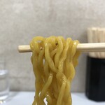 井さい - 黄色い硬めの麺（松坂屋上野店「北海道物産展」）