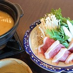 Mikaduki - 地元の酒蔵の酒粕で食べる鴨鍋