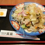 萬龍 - ミニ皿うどん　730円