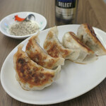 味楽来 - 餃子（五個）430円