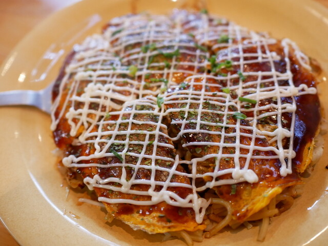 あつあつ亭 - 横手（お好み焼き）の写真