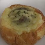 ケーワン - ハンバーグとチーズが入っています