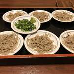 近又 - 追加の５皿です
                                薬味のネギも付いてきました