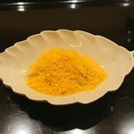 鮨 おおが - 烏賊ソーメンにたっぷりと唐墨パウダー