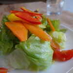 ドットリーノ ピッツェリア ストゥッツィケリア - グランデセットのサラダ
