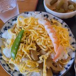 かさおか食堂 - ちらし寿司