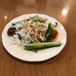 エスペリオ - サラダ