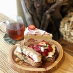 Fukushima Sugar - いちごのショートケーキ、いちごのタルト、いちごのエクレア、ストレートティー(HOT)