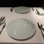 ア・ニュ ルトゥルヴェ・ヴー - さぁ～、始まりますよ。　(2012/03)