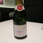 ア・ニュ ルトゥルヴェ・ヴー - まずは、シャンパーニュで。　(2012/03)