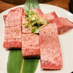 焼肉 ぽんが - 厚切り特選厚切りタン塩