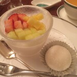 中国レストラン 桃花林 - デザート2種