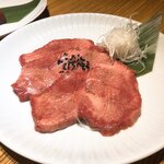 焼肉 しんうち 神楽坂 - 