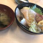 魚がし食堂はま蔵 - 