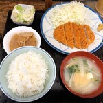 ちはる - 日替わり定食(カツ定食)