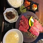 焼肉トラジ - 