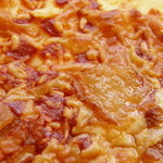 Shatoreze - 「ピッツァ　スモークベーコン」の素の状態・・・やっぱりチーズが少ないかな？