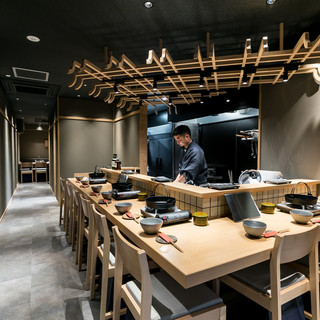 五感で楽しむ！ライブ感あふれる席【カウンター席(1～8名様)】