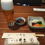 銀座 井泉 - 定食付属のヒジキ&お新香。残念ながらビールは定食に含まれてません。