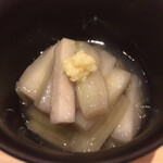 味ひろ - [小鉢]
      芋茎 吉野煮
