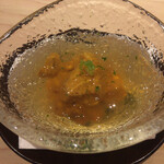 味ひろ - [小鉢]
      生雲丹 煮凍り (鯛)