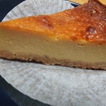 菓子工房サンディアル - ベイクドチーズケーキ360