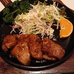 泉岳寺パブレストラン いしかわ - レバ焼き