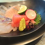 割烹 いま村 - お造り→ホウボウ、サワラ、マグロに、自家製醤油ダレをつけて