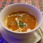 ロイヤル ナン カレー - ダルスープ