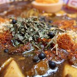 スパイス食堂サワキチ - 麻婆咖喱麺（950円）＋ライス（サービス）
            