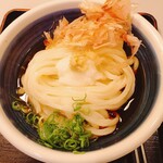 本格手打うどん おか泉 - ぶっかけおろし（冷）の大盛りです。（2019.12 byジプシーくん）