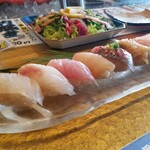 Sushidokoro Asahiya - ◆「地魚中心の握り」