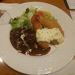 パラタン - デラックスランチ 1,280円