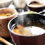 とうふとあなご料理 とうふや - 茶碗蒸しとお味噌汁