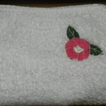 海石榴 - ハンドタオル刺繍入り