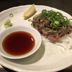 Jounetsu Teppan Okonomiyaki Kawasou - 和牛コウネ塩焼き   1,000円