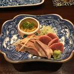 鳥田中 - 201906  湯引き造り