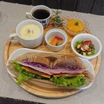 サンドウィッチアンドカフェ ママン - 