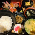 飯と酒いちばん - あとのせ海鮮博多丼