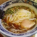 麺屋 黒船 - しょうゆ６５０円