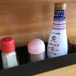 ぺこちゃん食堂 - 卓上調味料