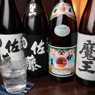 Enjoy shochu and local sake in a wide variety of colors!