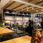 フラット ホワイト コーヒー ファクトリー ダウンタウン店