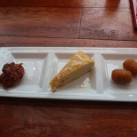 バル デ エスパーニャ ムイ 東京店 - タパス盛り合わせ